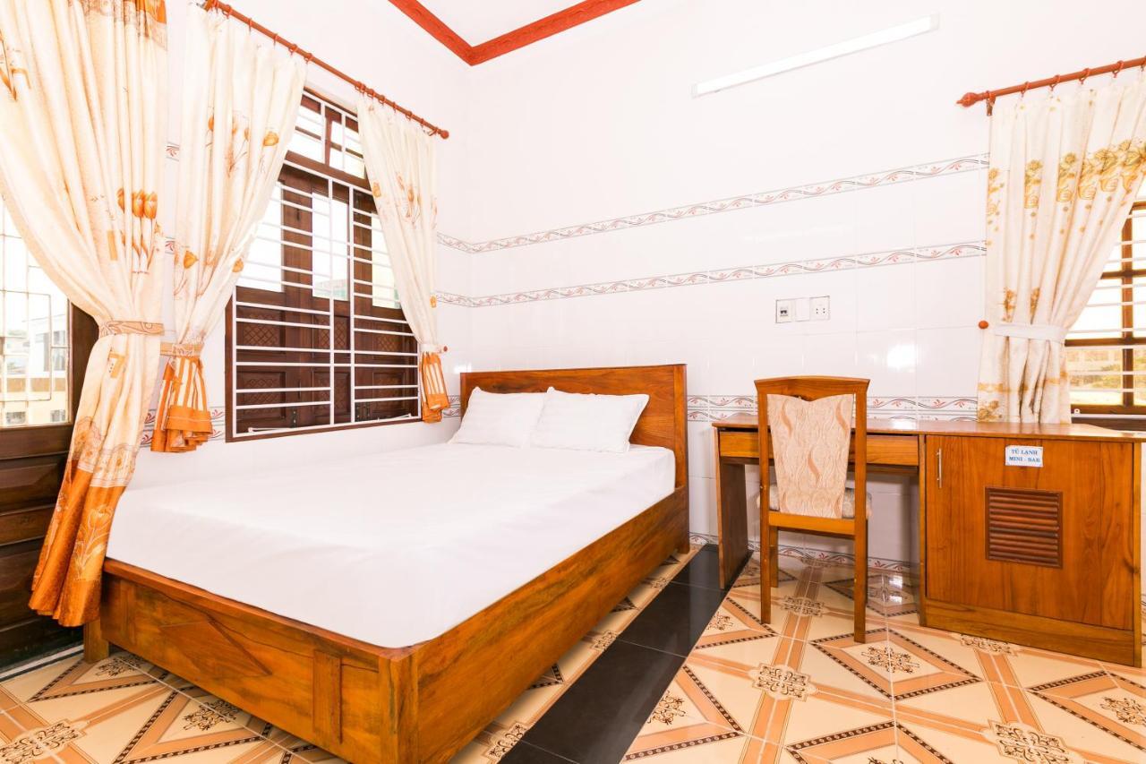 Spot On 691 Little England Homestay Da Nang Zewnętrze zdjęcie